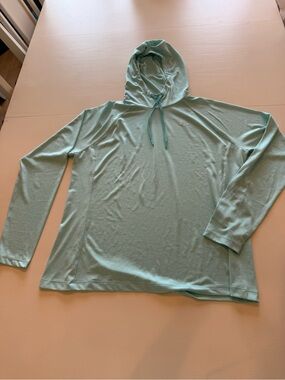 Woman's Under Armour Mint Green Lightweight Hoodie XL